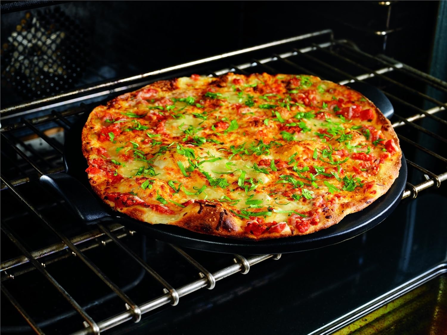image:imageEmile Henry Flame Top 145 Pizza Stone Burgundy RedFigue