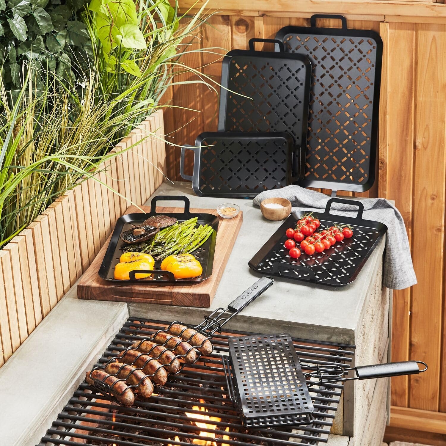 image:imageSur La Table Nonstick Grill Grid Black