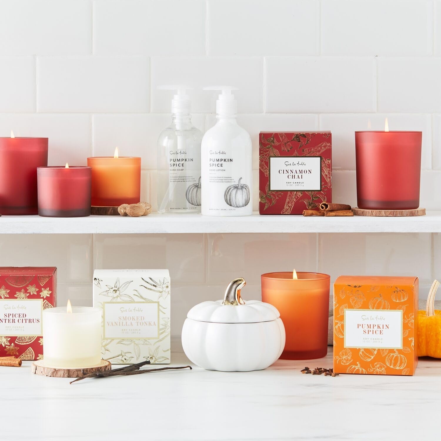image:imageSur La Table Spiced Winter Citrus Candle Red