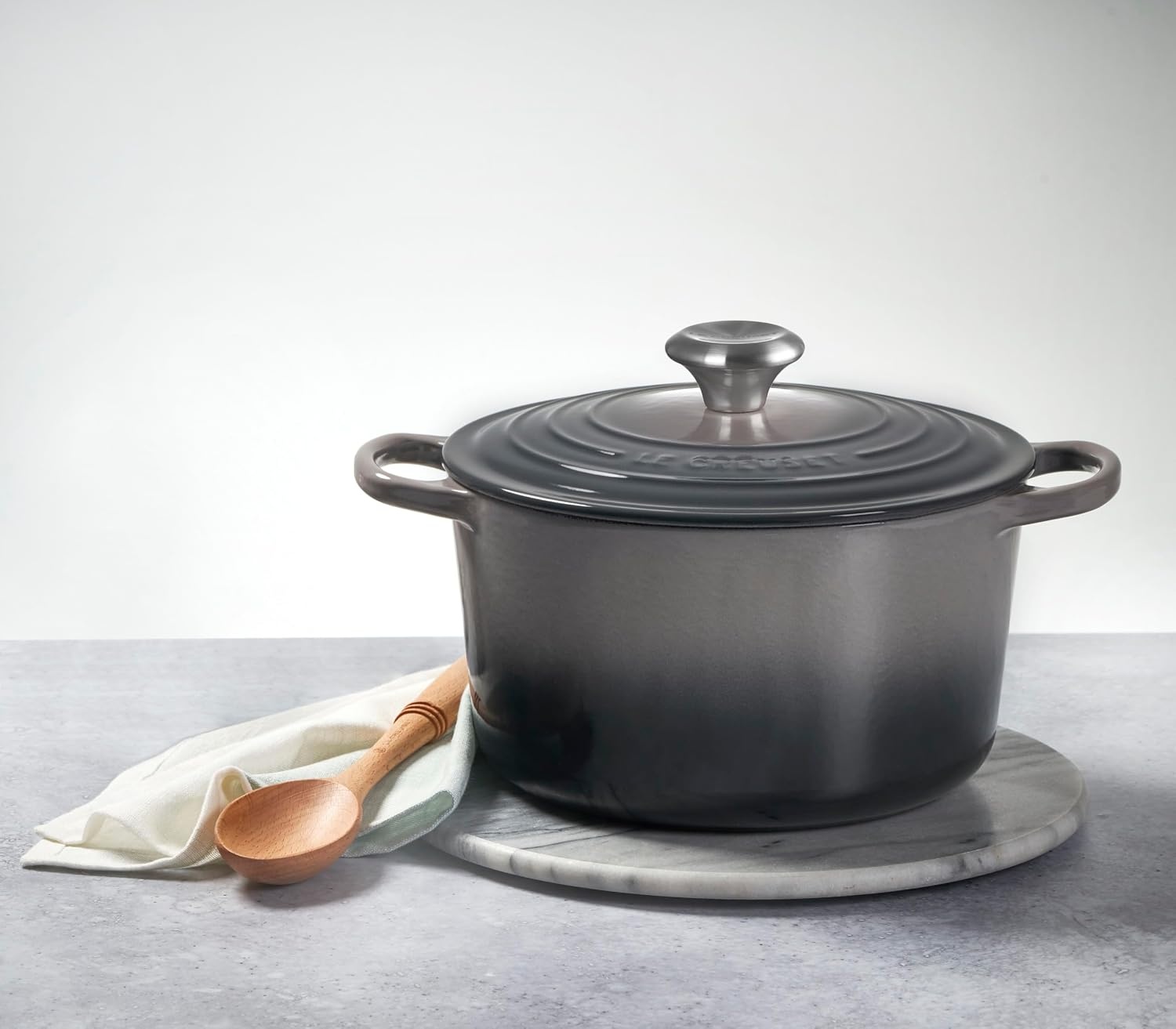 image:imageLe Creuset Enameled Cast Iron Signature Deep Round Oven 65 qt ArtichautArtichaut