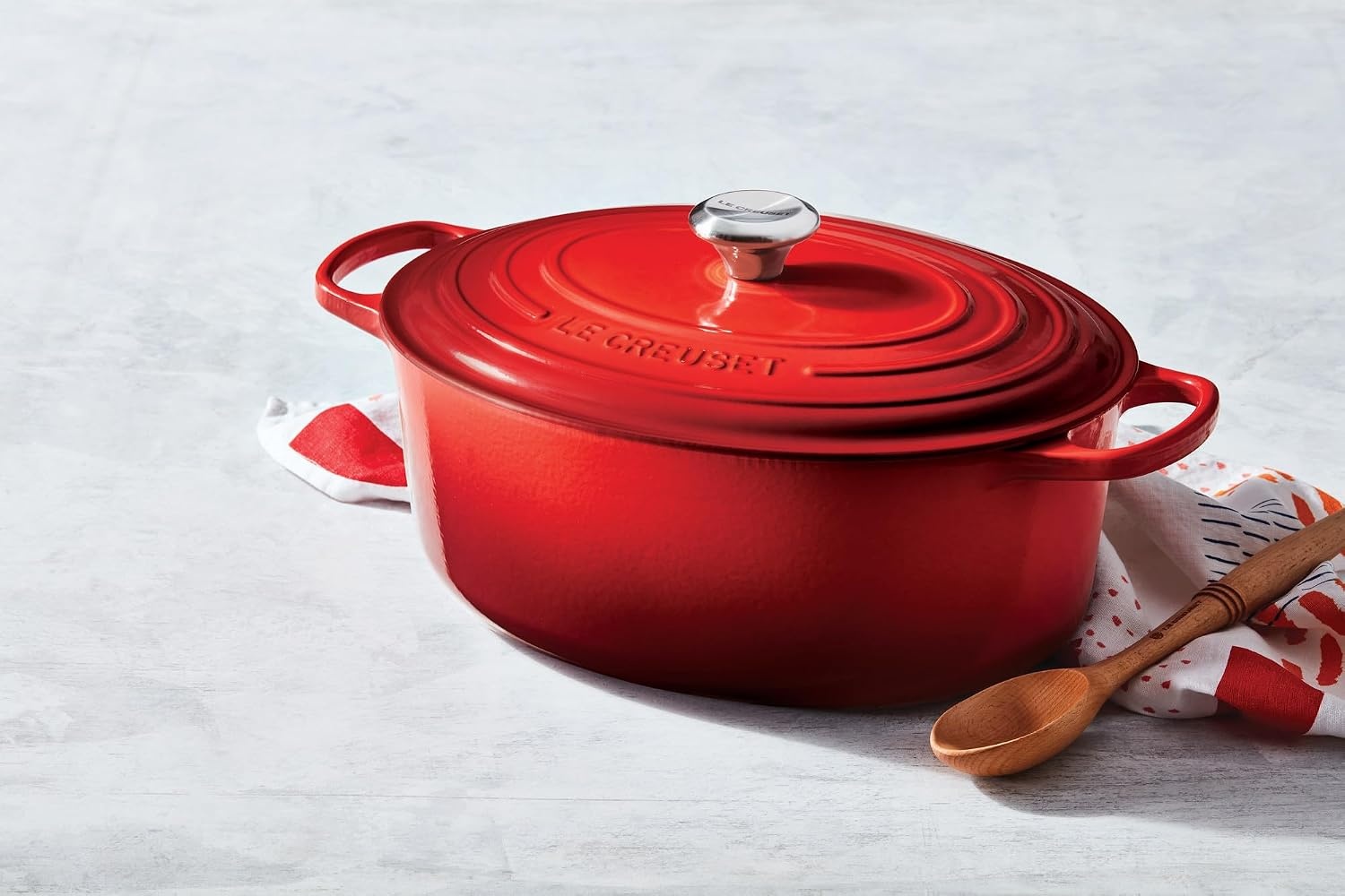 image:imageLe Creuset Enameled Cast Iron Signature Oval Dutch Oven 8 qt CeriseMarseille