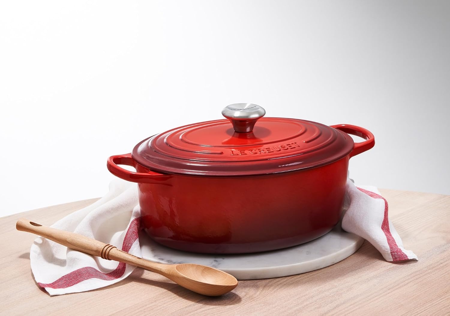 image:imageLe Creuset Enameled Cast Iron Signature Oval Dutch Oven 8 qt CeriseMarseille