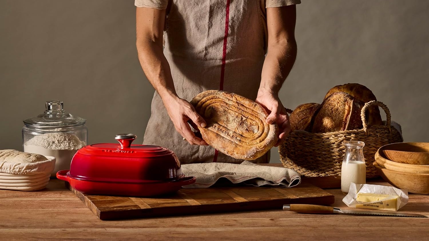 image:imageLe Creuset Enameled Cast Iron Signature Round Bread Oven 95 inch WhiteArtichaut