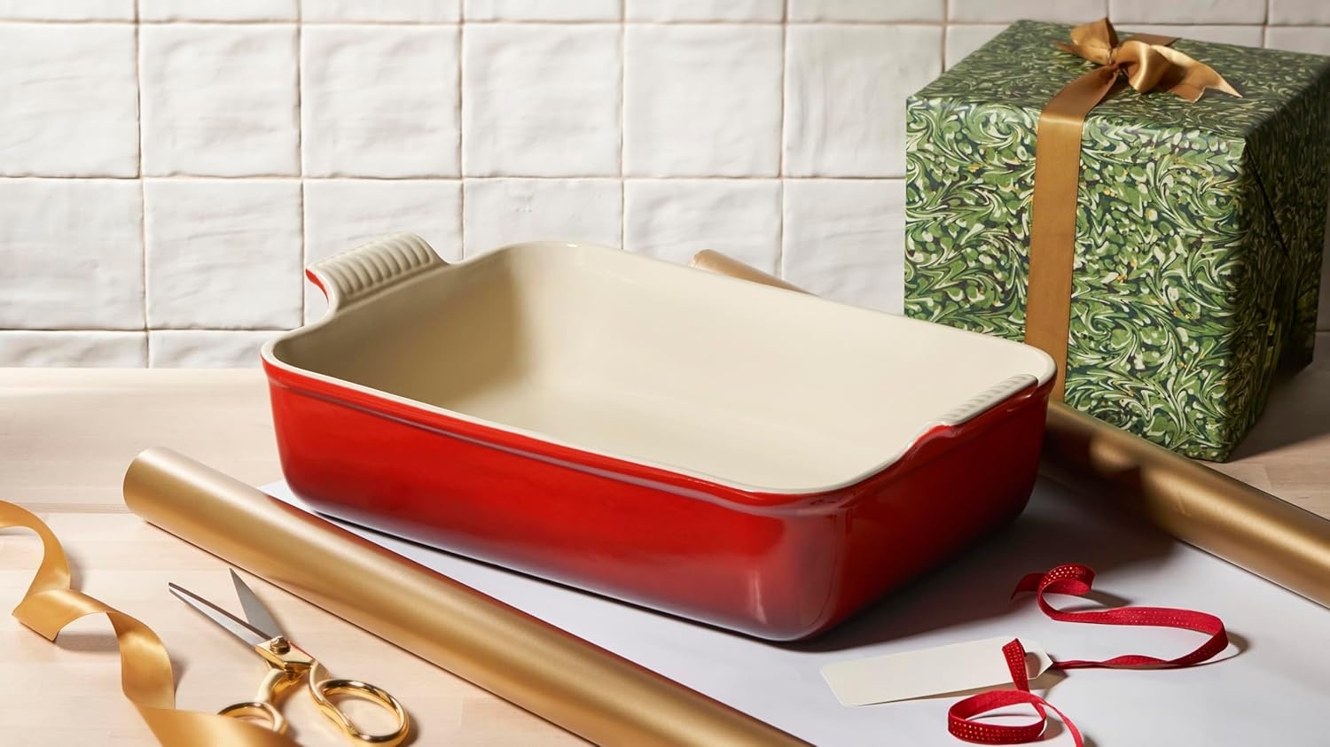 image:imageLe Creuset Stoneware Heritage Deep Rectangular Lasagna Dish 675 qt CeriseRiviera