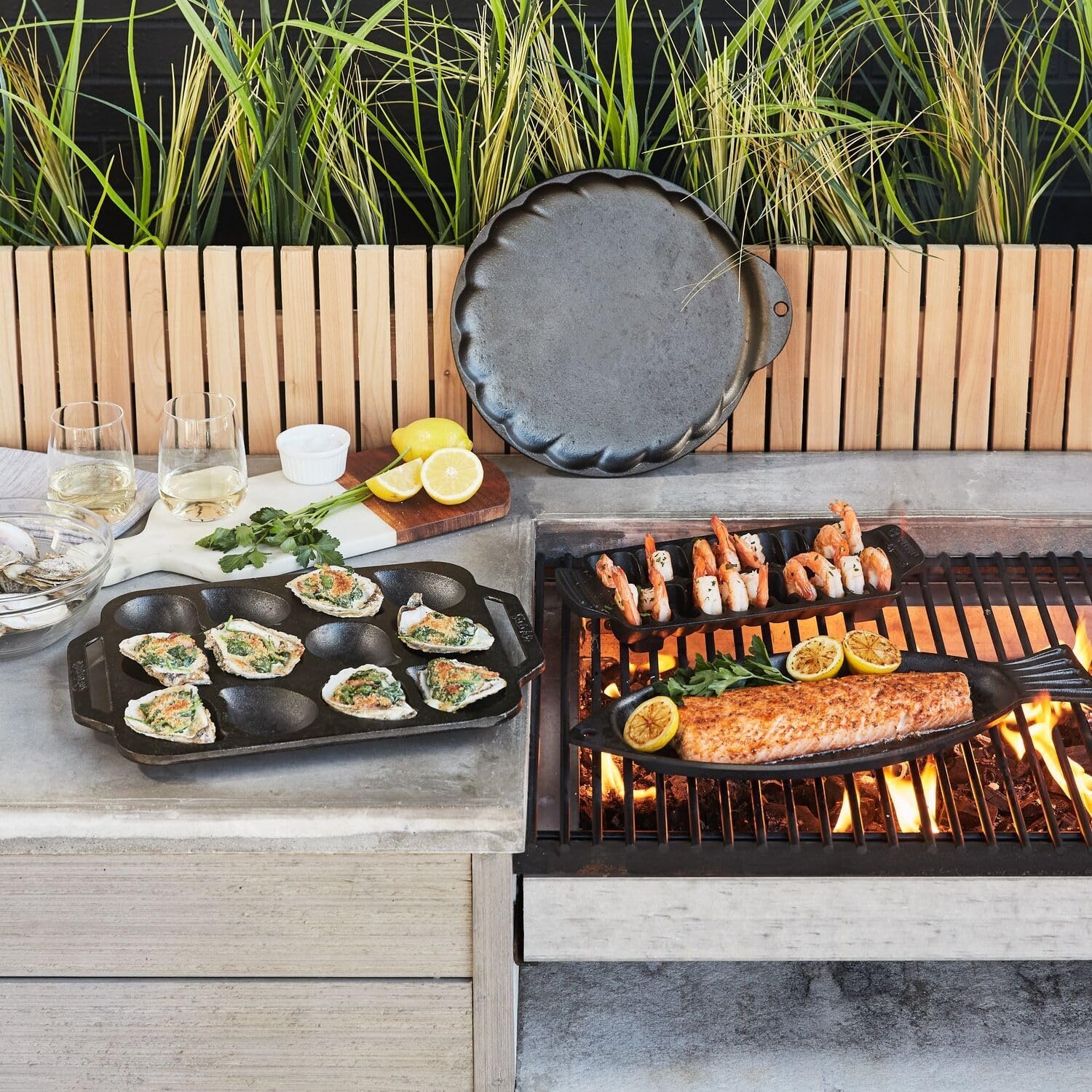 image:imageSur La Table Cast Iron Fish Pan Black
