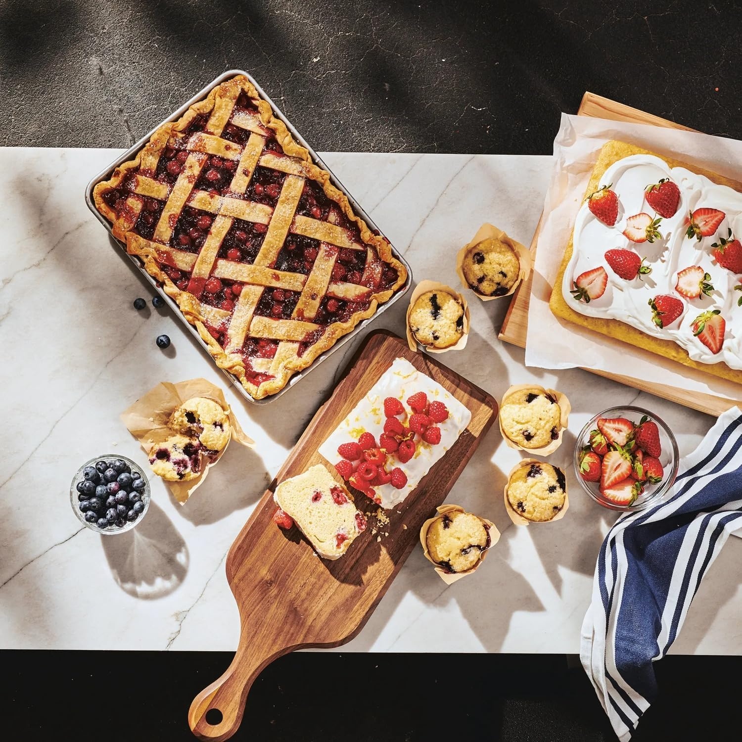 image:imageSur La Table Commercial Baking Pan Set 3Piece Aluminized Steel Pans Commercial Quality Made in USA