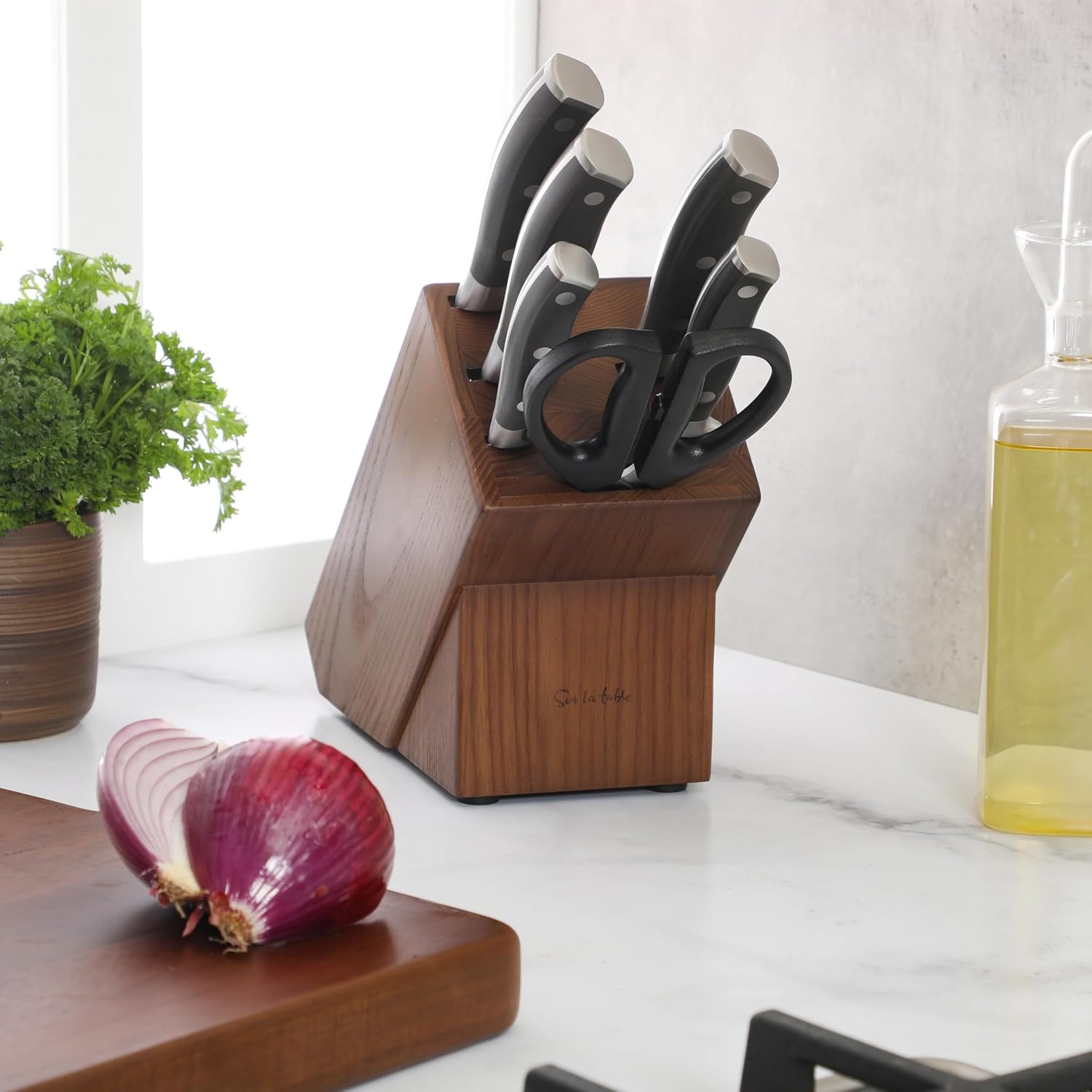 image:imageSur La Table Kitchen Essentials Tasting Kitchen HighCarbon German Steel 7 Piece Full Tang Forged Cutlery Knife Block Set Black WAshwood BlockBlack