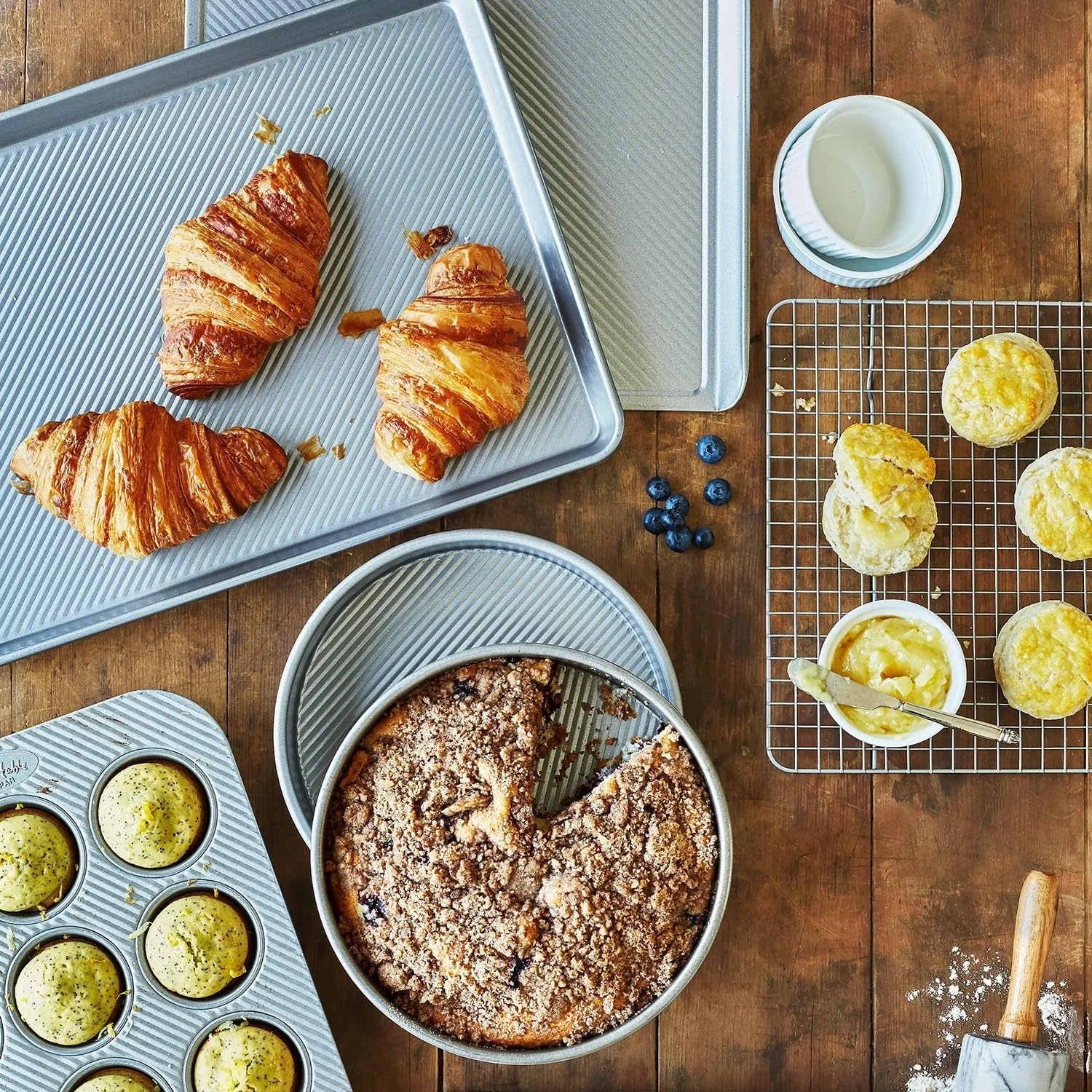 image:imageSur La Table Platinum Pro Bakeware Set of 6 Gray