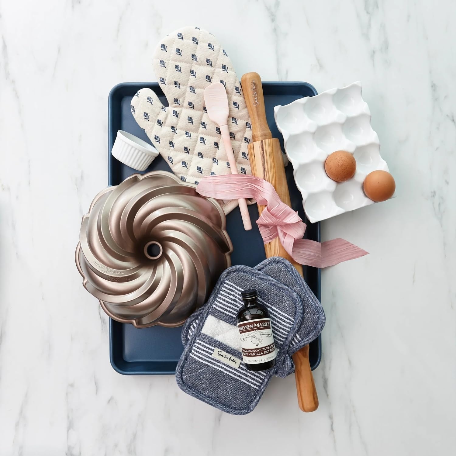 image:imageSur La Table Porcelain Egg Crate White