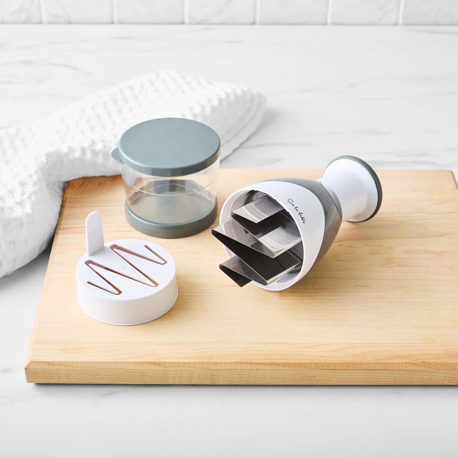 image:imageSur La Table Push Chopper Silver