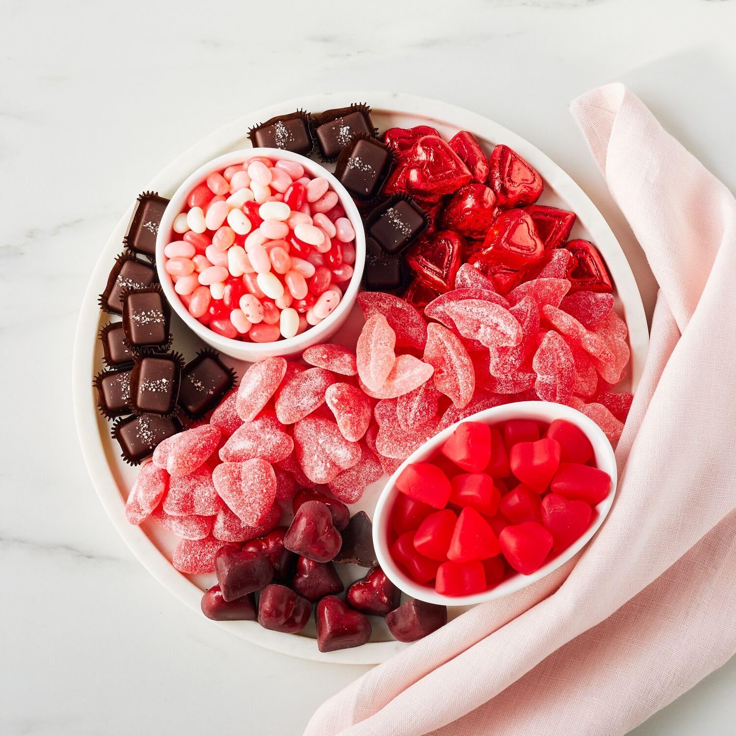 image:imageSur La Table Sour Gummy Sugar Lips Red