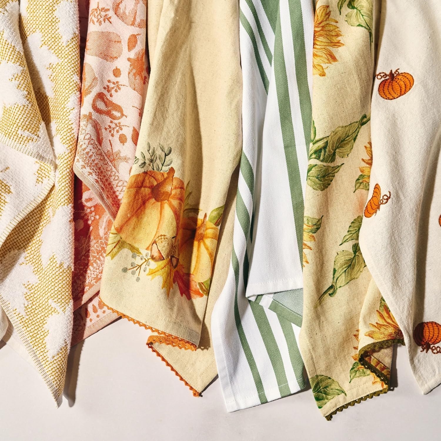 image:imageSur la table Assorted Pumpkin Towels Set of 2 Orange