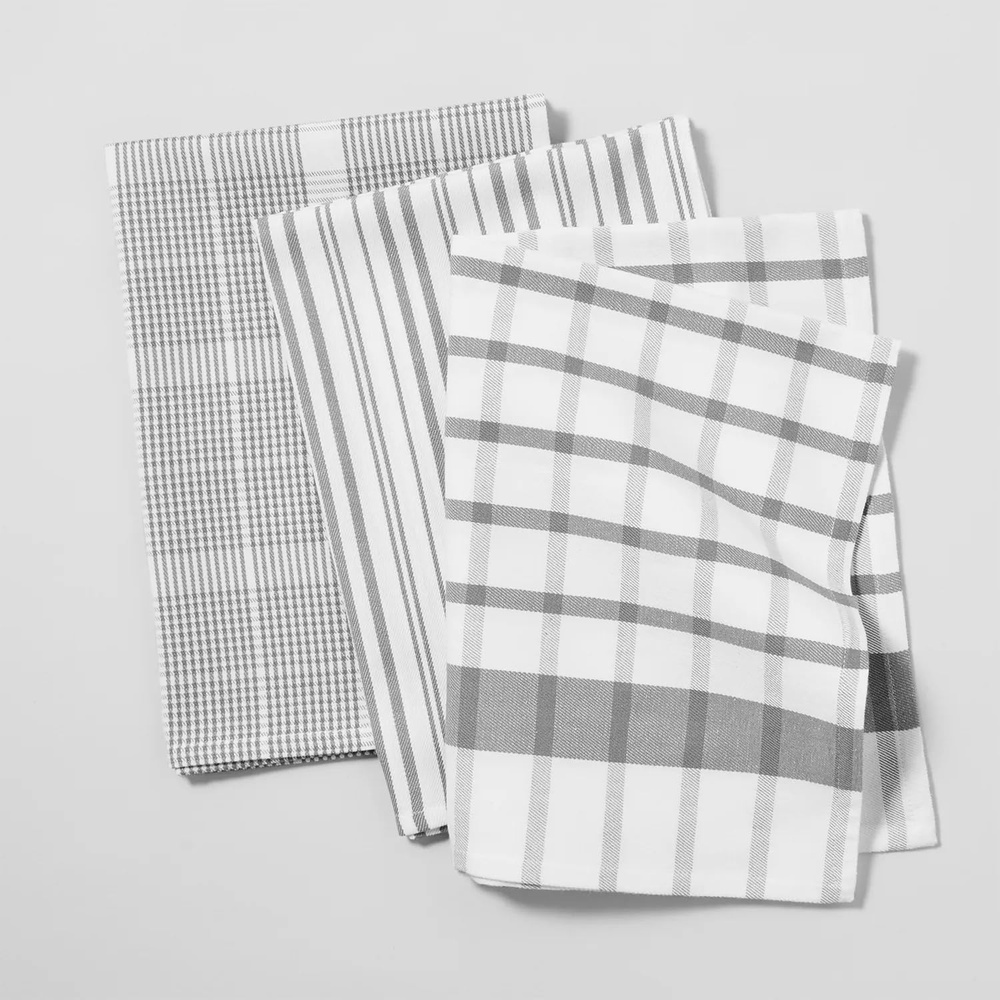 image:imageSur La Table Assorted Twill Kitchen Towels Blueberry Set of 3 Mixed Coordinating Prints in Rich Berry Tones for All Kitchen Tasks Set of 3Cool Gray