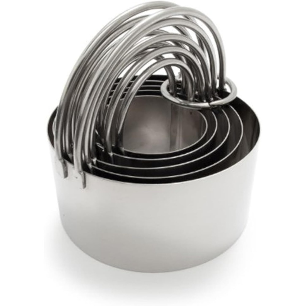 image:imageSur La Table Stainless Steel Round Biscuit Cutters Set of 5 Silver