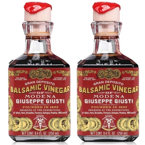 Giusti Italian Balsamic Vinegar of Modena IGP – 3 Gold Medals, Rich & Thick Gran Deposito Aceto Balsamico di Modena for Salads, Cheese & Finishing Touches, Made in Italy – 8.45 fl oz/250 ml Pack of 1(8.45 Fl Oz (Pack of 2))