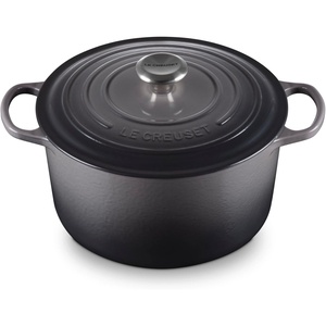 Le Creuset Enameled Cast Iron Signature Deep Round Oven, 6.5 qt., Artichaut(Oyster)