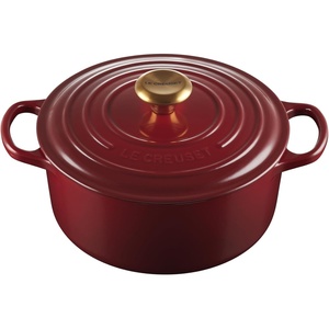 Le Creuset Enameled Cast Iron Signature Round Dutch Oven, 7.25 qt., Cerise(Garnet)