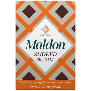 Maldon – Smoked Sea Salt Flakes, 4.4 oz (125 g) – Unique Pyramid Shaped Salt Flakes – Gently Smoked Over Oak – Perfect for a Wide Range of Dishes, Hand-Harvested for Four Generations(4.4 Ounce (Pack of 1))