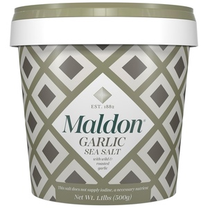 Maldon – Smoked Sea Salt Flakes, 4.4 oz (125 g) – Unique Pyramid Shaped Salt Flakes – Gently Smoked Over Oak – Perfect for a Wide Range of Dishes, Hand-Harvested for Four Generations(13.1 cm)