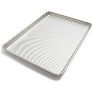 Sur La Table Platinum Pro Half Sheet Pan, 17.25″ x 12.25″ Commercial-Grade Aluminized Steel, Made in USA