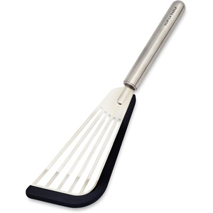 Sur La Table Stainless Steel Fish Turner with Silicone Tip – Nonstick, Heat-Resistant, Flexible Spatula for Delicate Foods – Ergonomic Handle, Dishwasher(Black)